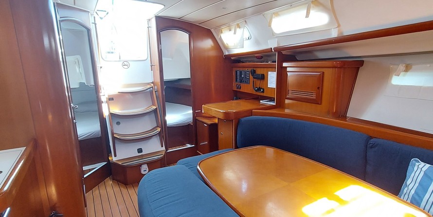 Beneteau Oceanis 393 Clipper