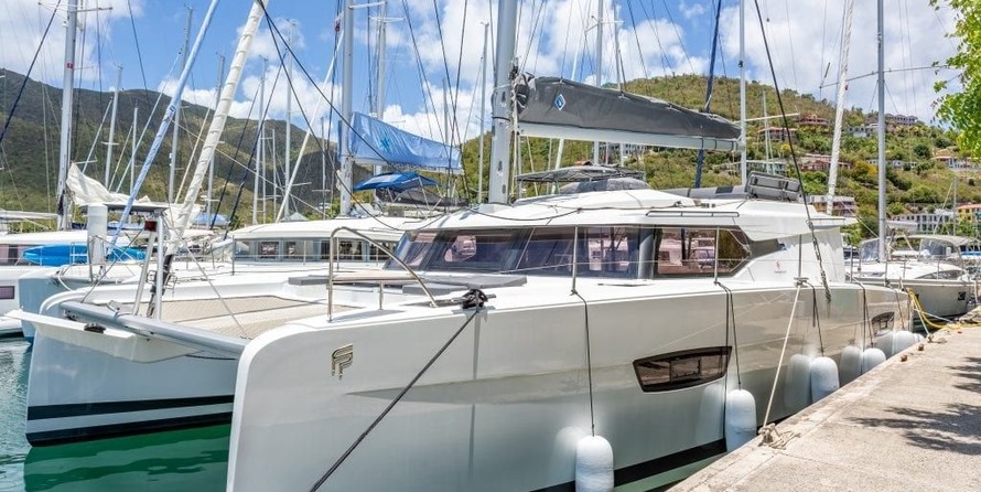 Fountaine Pajot Elba 45