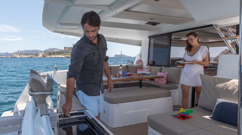 Fountaine Pajot Astréa 42
