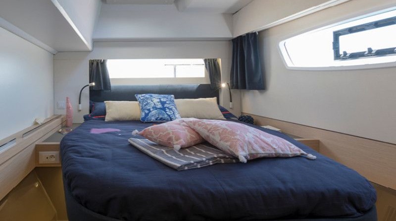 Fountaine Pajot Astréa 42