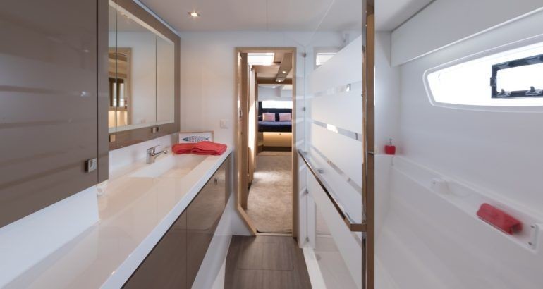 Fountaine Pajot Saona 47