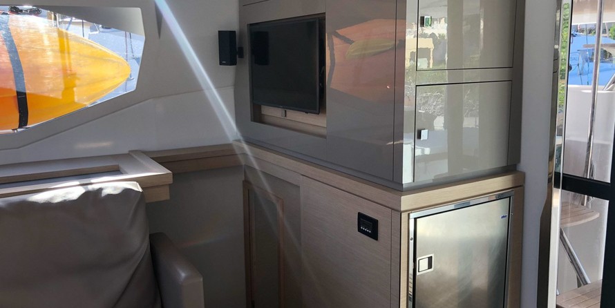 Fountaine Pajot Saona 47