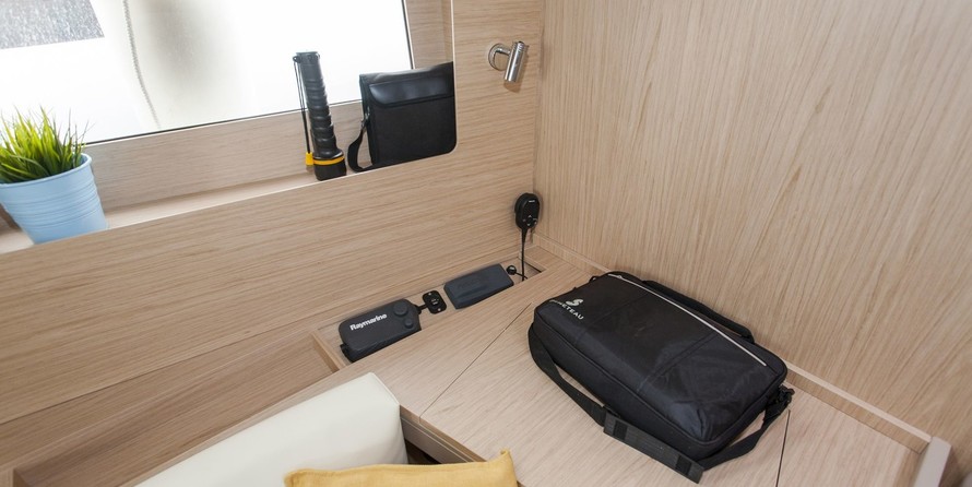 Beneteau Oceanis 41.1