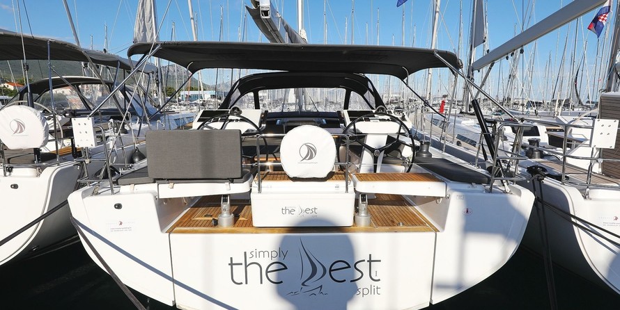 Hanse 548
