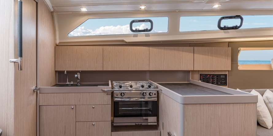 Beneteau Oceanis 41.1