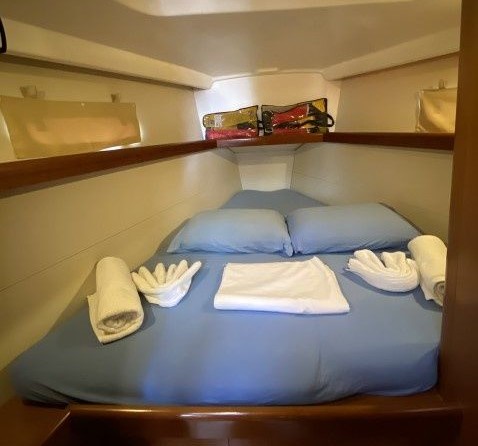 Beneteau Oceanis 43