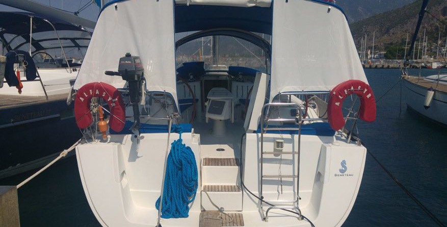 Beneteau Oceanis 43