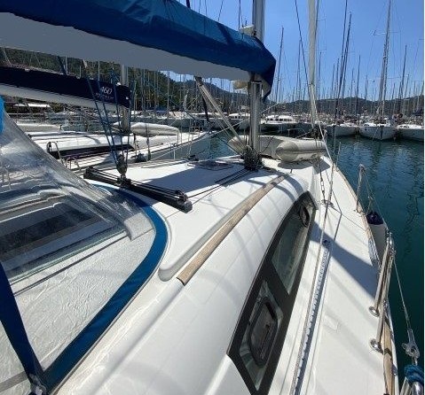 Beneteau Oceanis 43