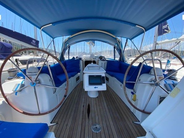 Beneteau Oceanis 43