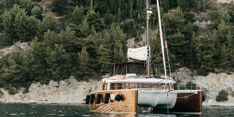 Lagoon 450 F
