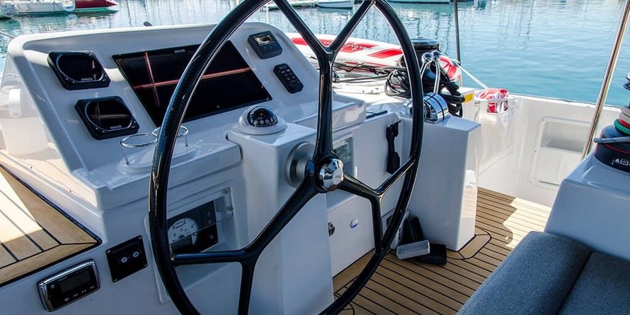 Lagoon 450 F