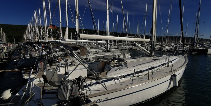 Bavaria 49