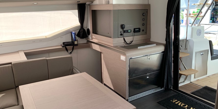 Fountaine Pajot Elba 45