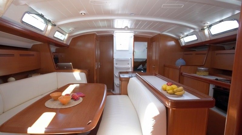 Beneteau Cyclades 50