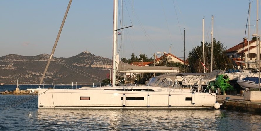 Beneteau Oceanis 51.1