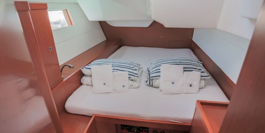 Beneteau Oceanis 48