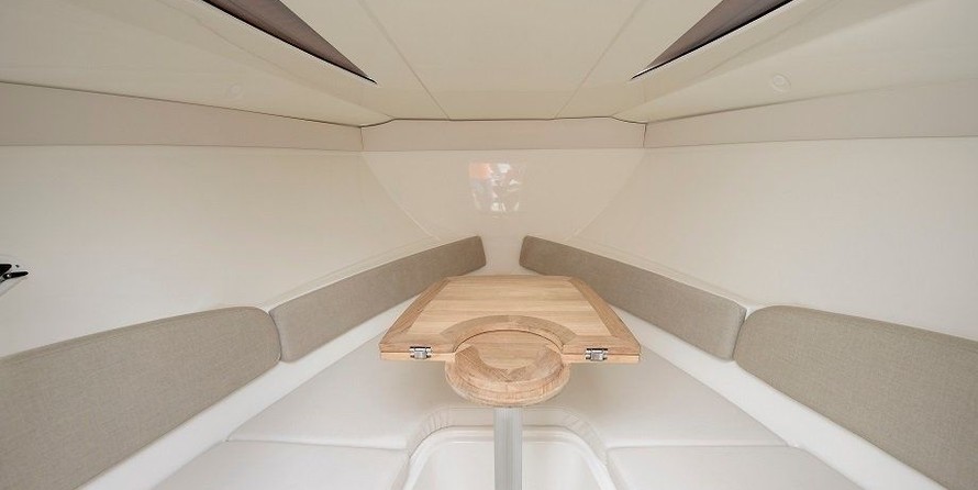 Bayliner 742 Cuddy