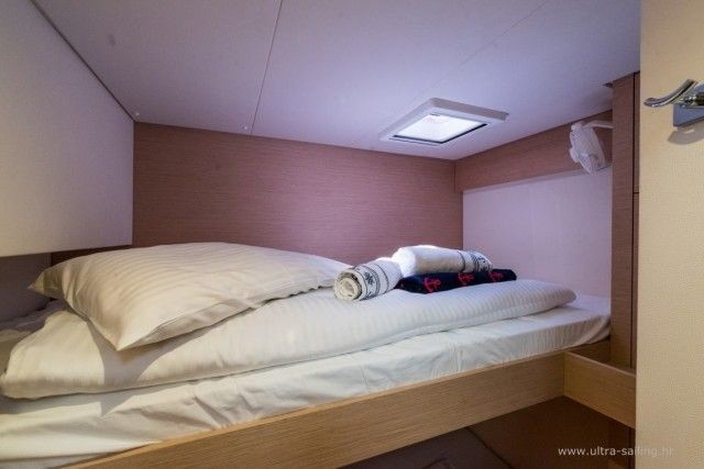 Fountaine Pajot Saona 47