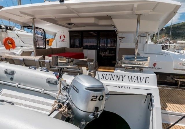 Fountaine Pajot Saona 47