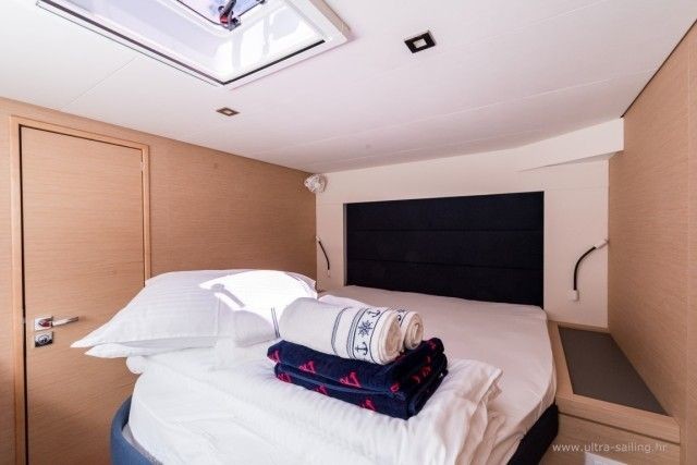 Fountaine Pajot Saona 47