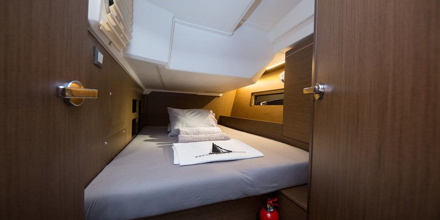 Beneteau Oceanis 46.1