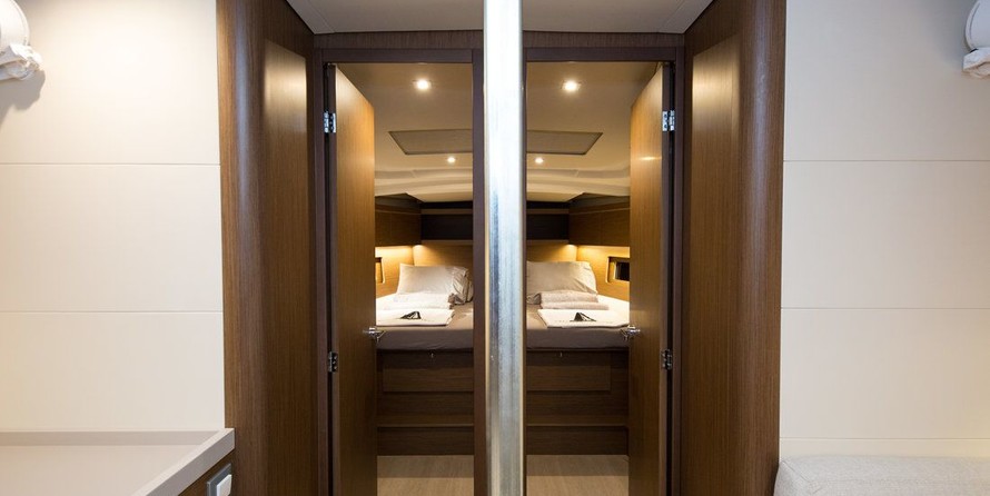 Beneteau Oceanis 46.1