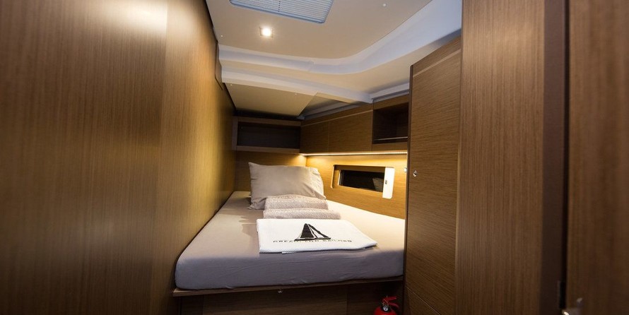 Beneteau Oceanis 46.1