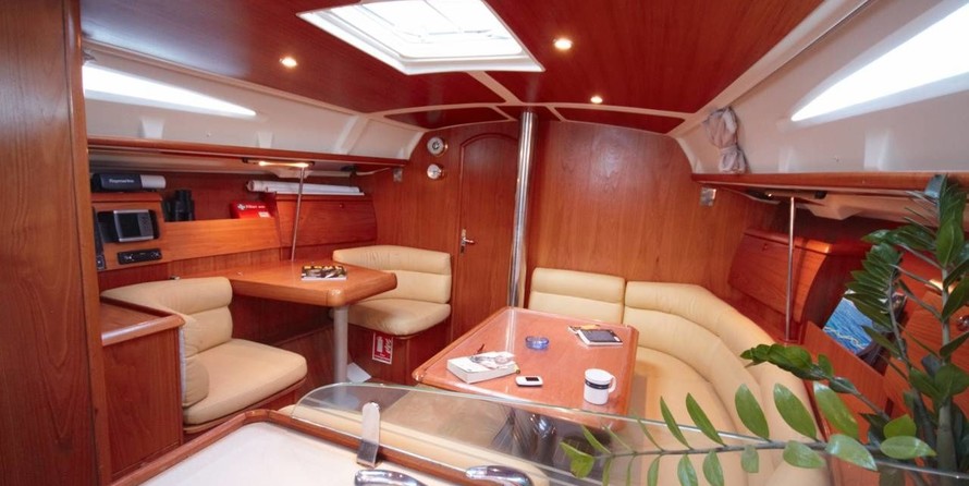 Jeanneau Sun Odyssey 42