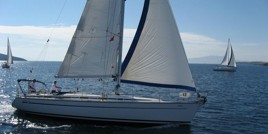 Bavaria 44