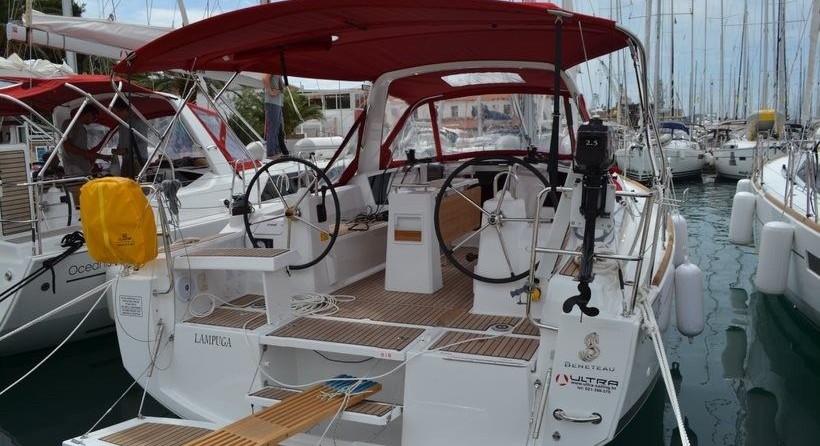Beneteau Oceanis 35