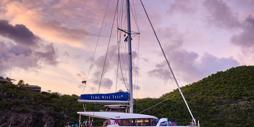 Lagoon 42