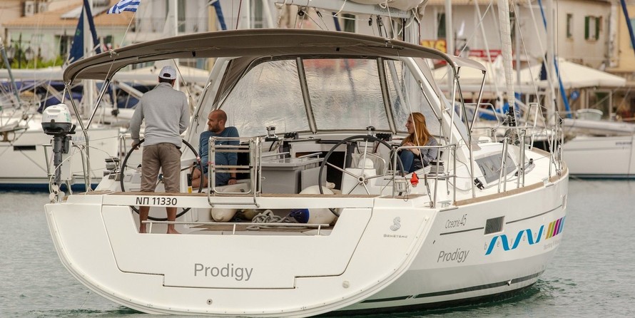 Beneteau Oceanis 45
