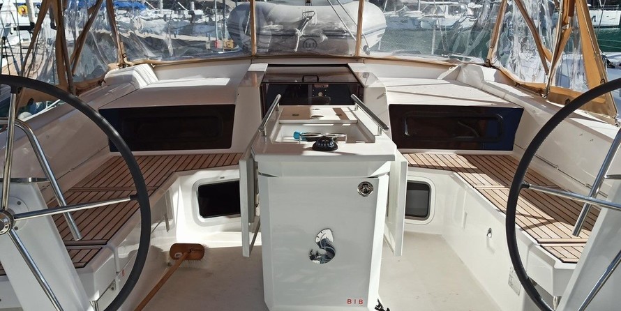 Beneteau Oceanis 51.1