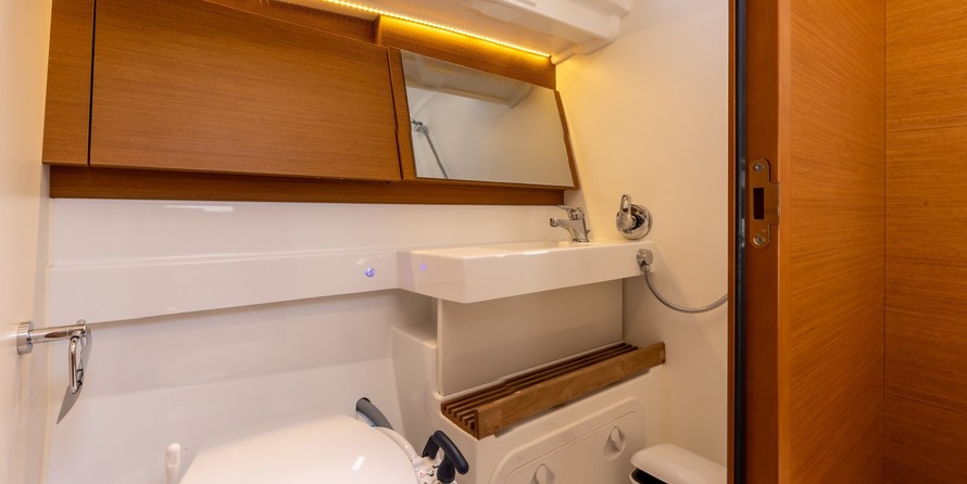 Jeanneau Sun Odyssey 490