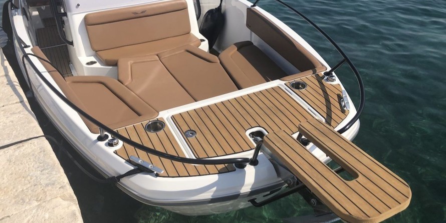 Beneteau Flyer 8