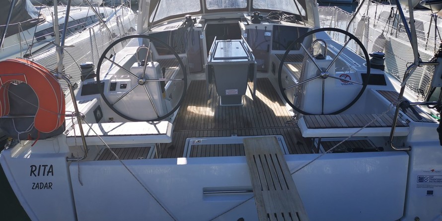 Beneteau Oceanis 41.1