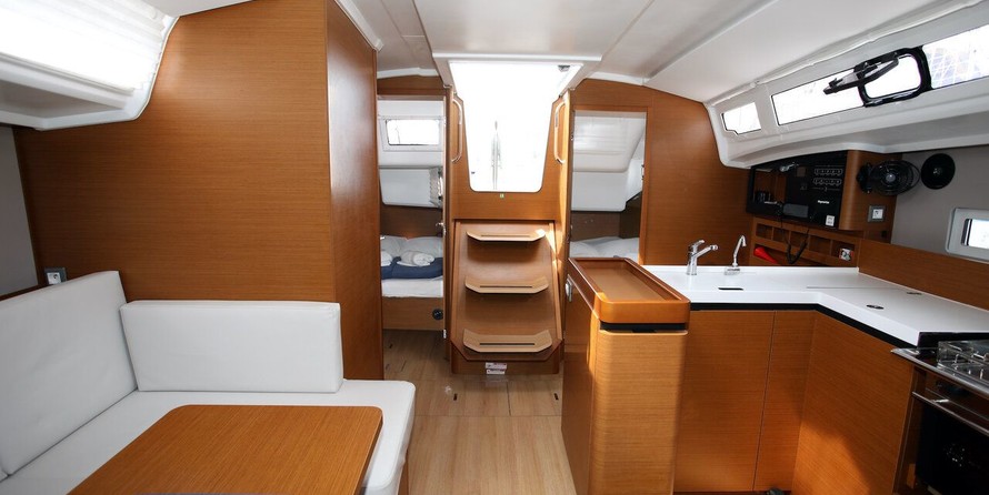 Jeanneau Sun Odyssey 410