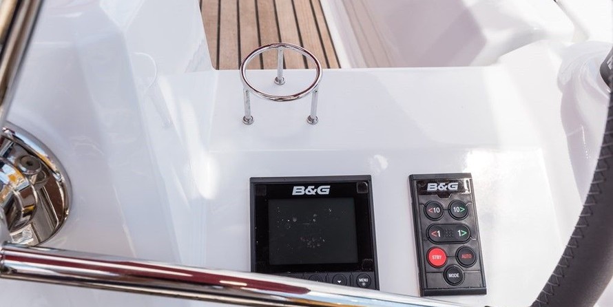 Beneteau Oceanis 35