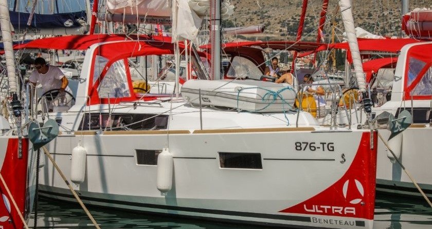 Beneteau Oceanis 35