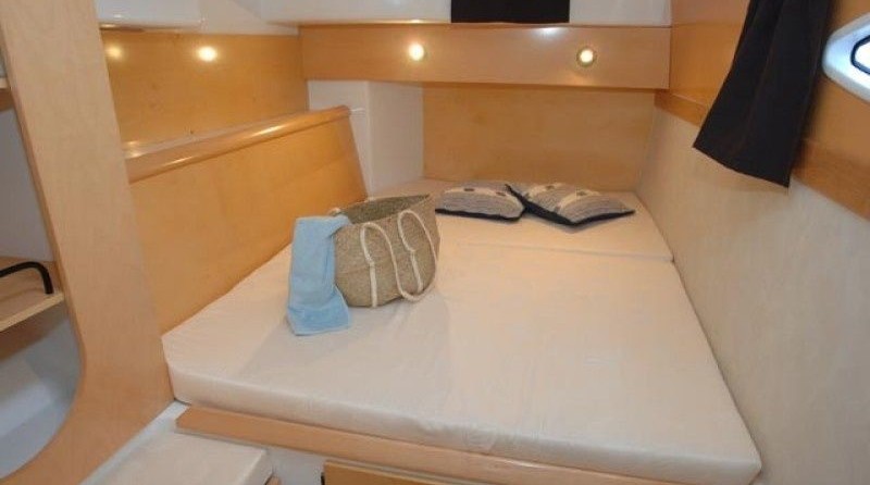 Fountaine Pajot Lavezzi 40