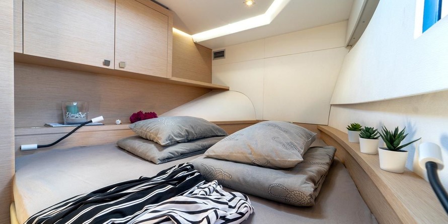 Fountaine Pajot MY 37