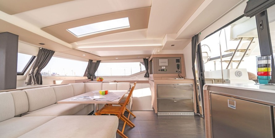 Fountaine Pajot Elba 45