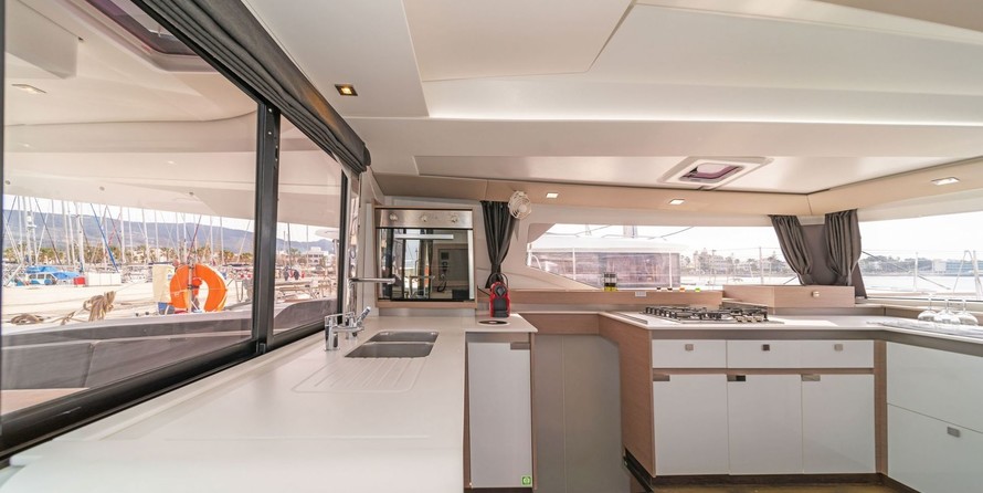 Fountaine Pajot Elba 45