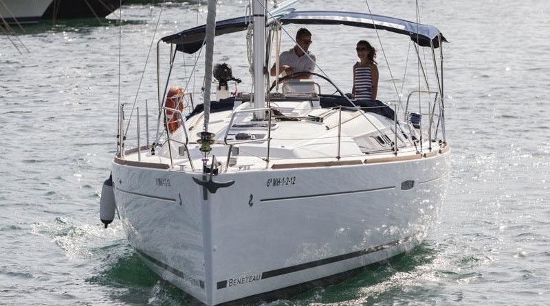 Beneteau Oceanis 37