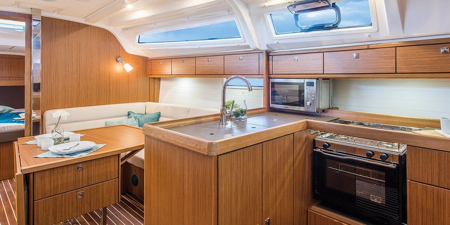 Bavaria 37 Cruiser