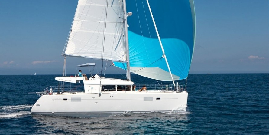Lagoon 450 F