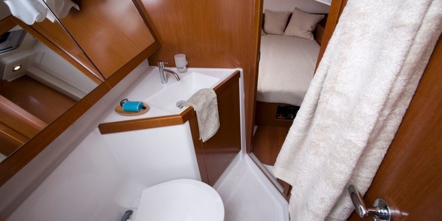 Beneteau Oceanis 45