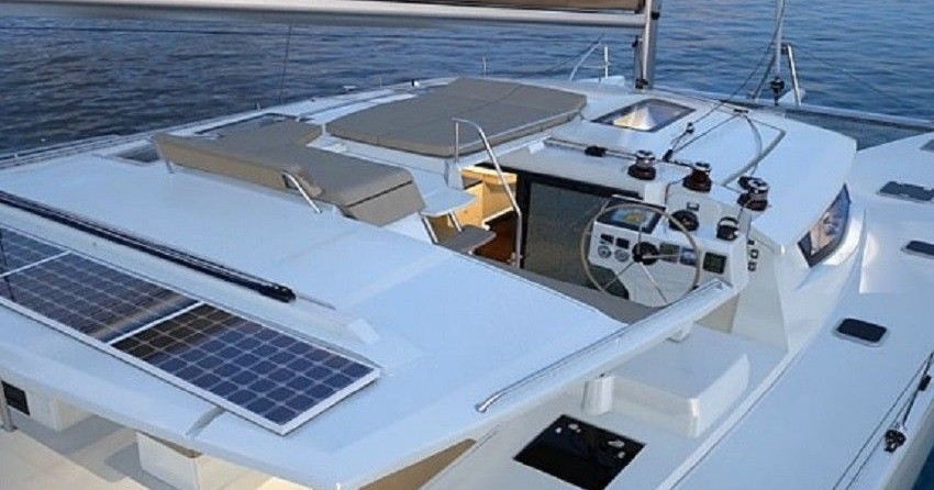 Fountaine Pajot Helia 44