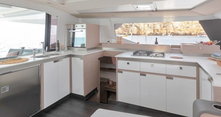 Fountaine Pajot Elba 45