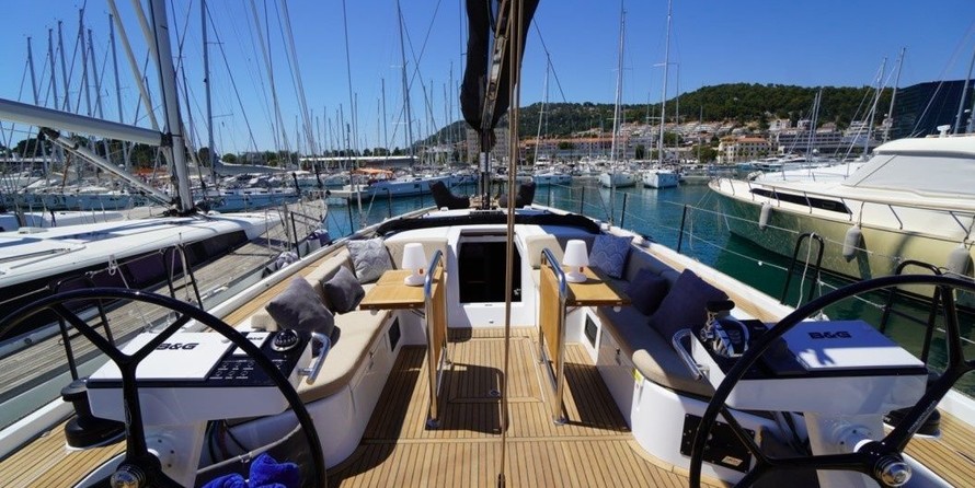 Beneteau FIRST YACHT 53
